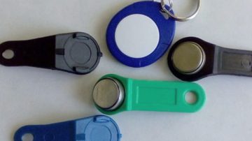 Elektroninių raktų, kortelių, pakabukų kopijavimas